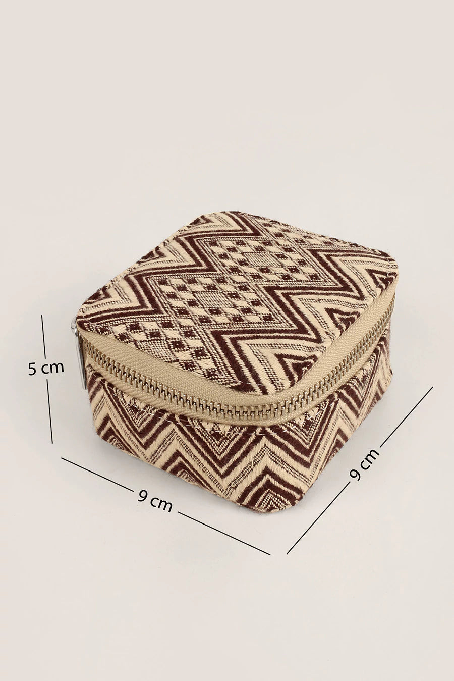 Handloom Jewellery / Watch Case Brown Chevron Measurement