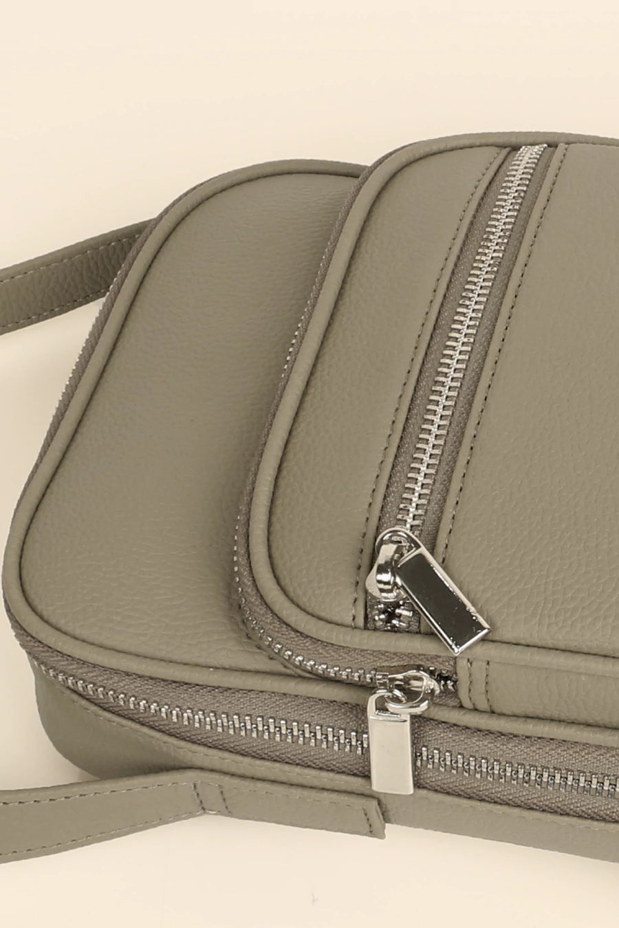Men Vegan Leather Letter Patch Crossbody Bag Limestone
Close
