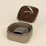 Vegan Square jewellery case Shinny Silver Lifestyle