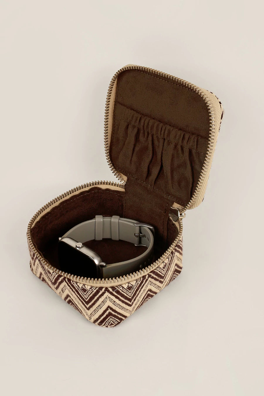 Handloom Jewellery / Watch Case Brown Chevron