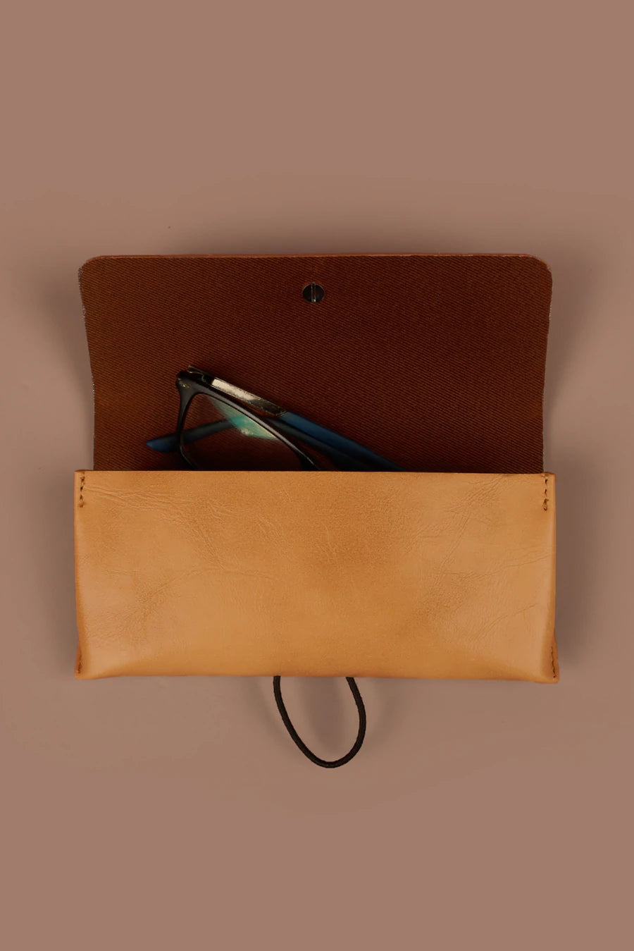 Newell Sunglass Case/ Cover Russet Front