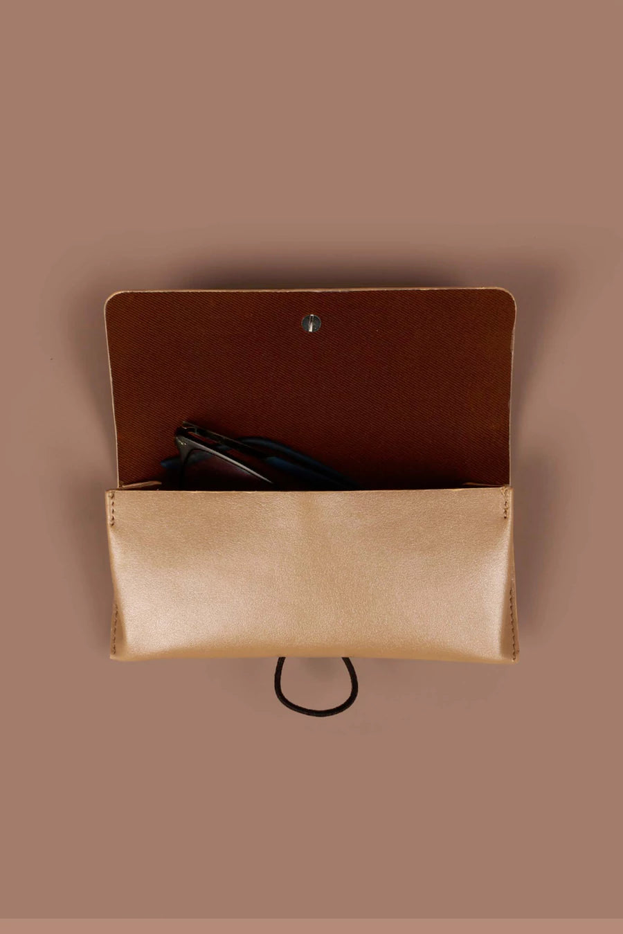 Newell Sunglass Case/ Cover Champagne front