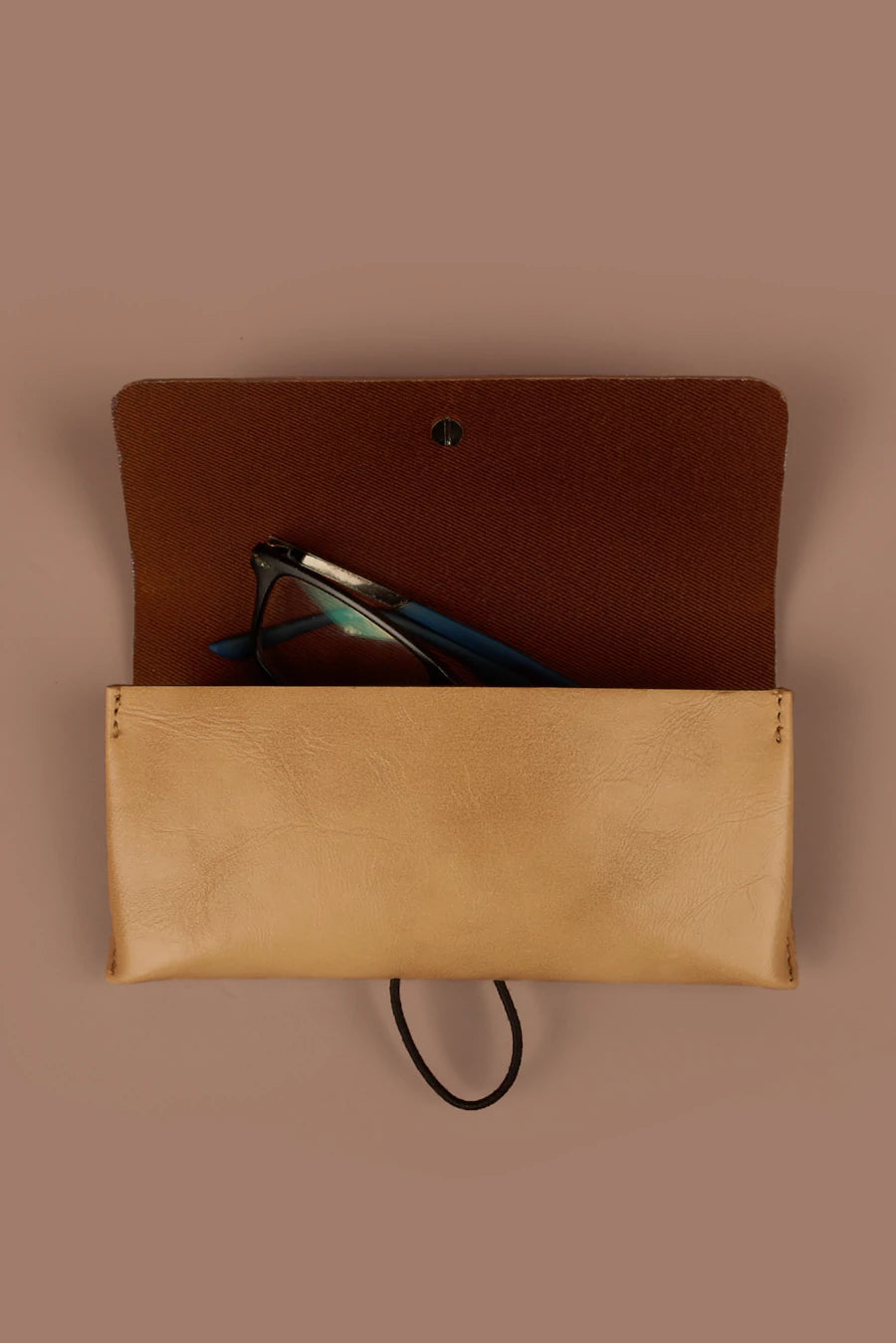 Newell Sunglass Case/ Cover Tortilla Front