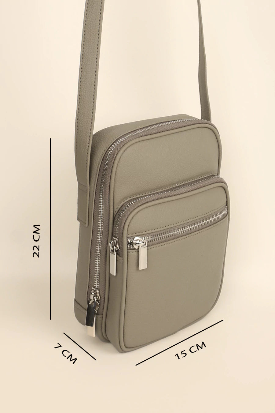 Men Vegan Leather Letter Patch Crossbody Bag Limestone
Cad