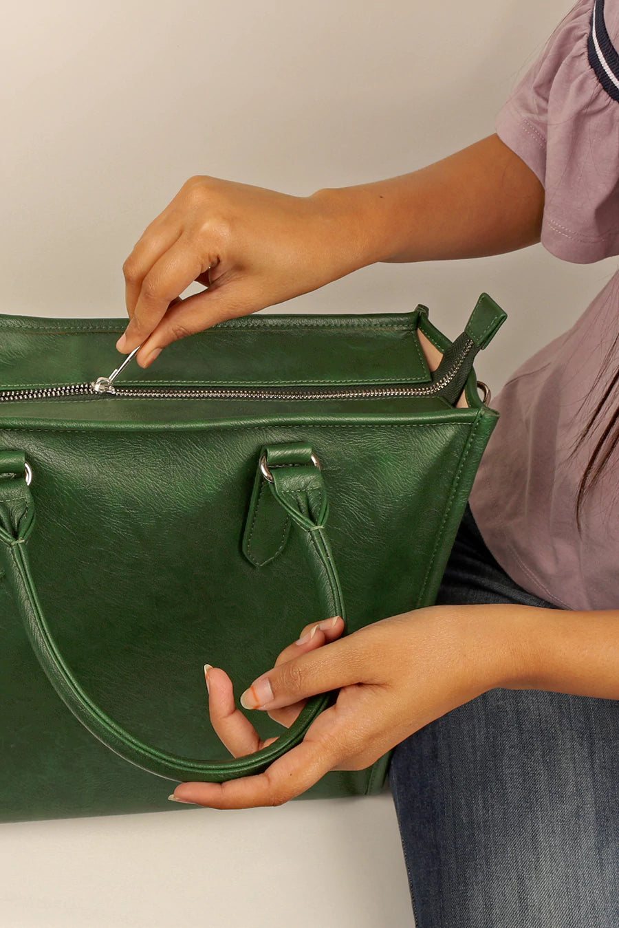 Charlotte Vegan Women Box Tote Bag Peacock M4