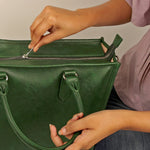 Charlotte Vegan Women Box Tote Bag Peacock M4