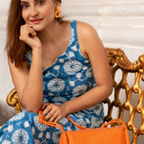 Claire Vegan Women Handbag Pumpkin M3