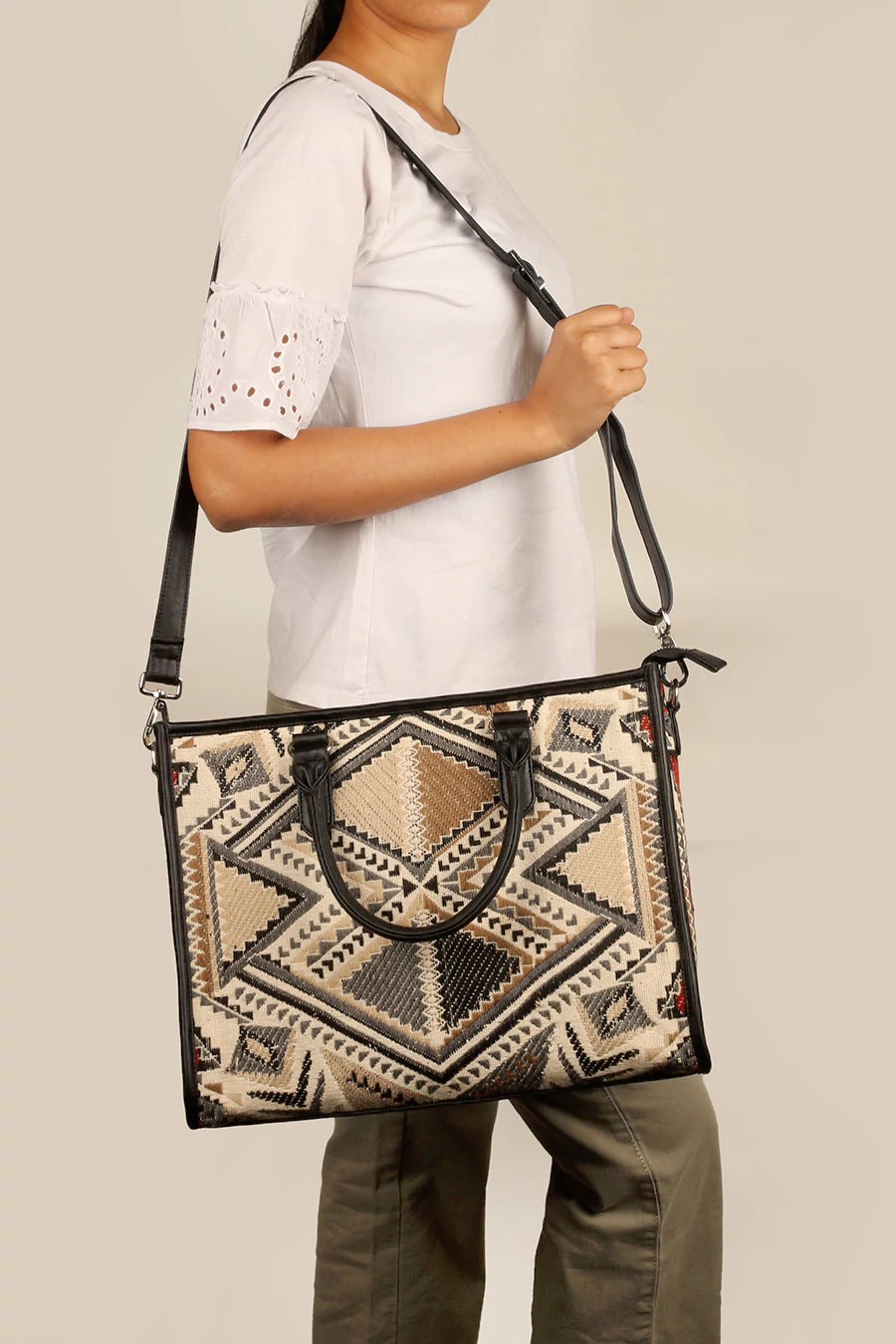 Charlotte Handloom Tote Bag For Women Ajar Beige Model 3