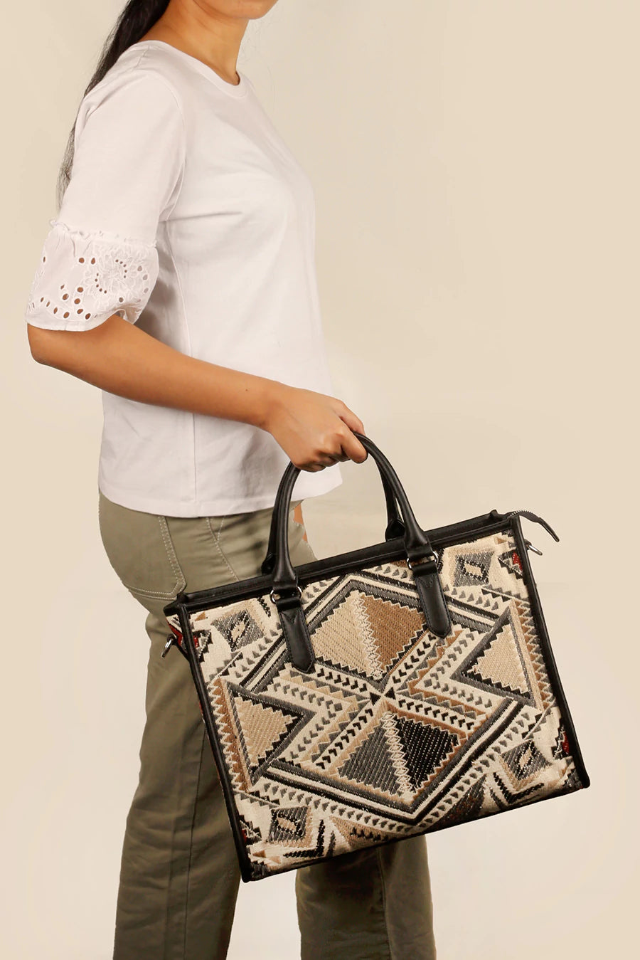 Charlotte Handloom Tote Bag For Women Ajar Beige Model 4