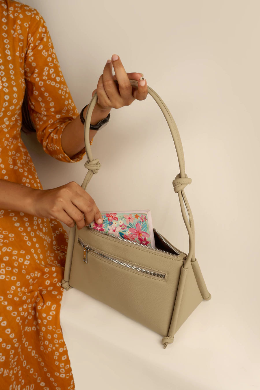 Vegan Leather Claire Shoulder Bag Beige Model 2