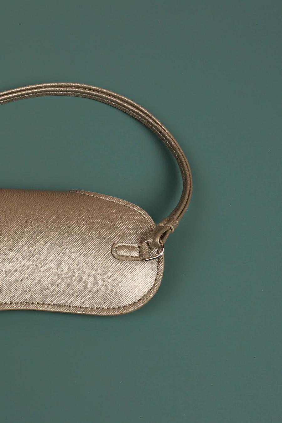 Vegan sunglass cover/case with sling silver L3