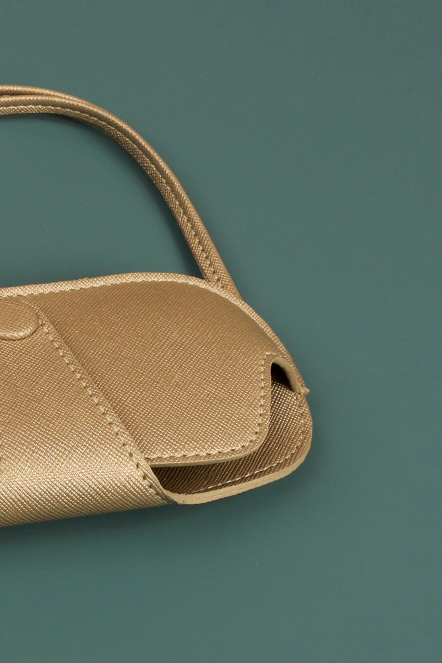Vegan sunglass cover/case with sling wood brass Close
