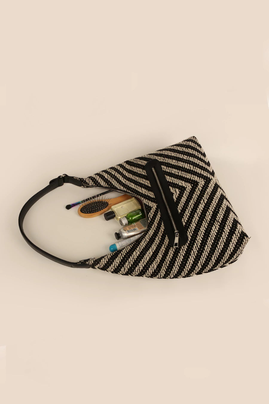 Katie Medium Shoulder Bag Handloom Jet Black Lifestyle
