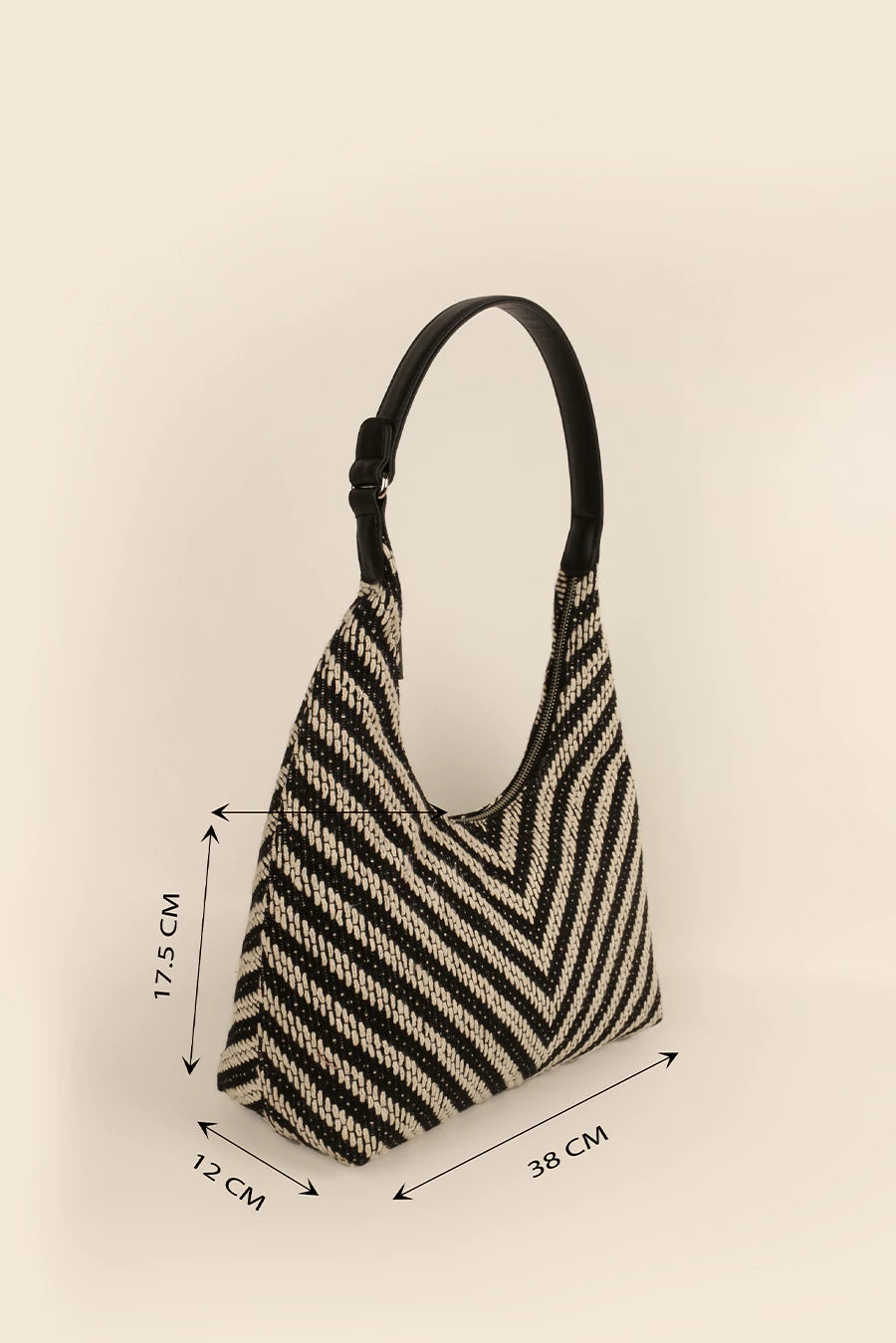 Katie Medium Shoulder Bag Handloom Jet Black Measurement