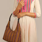 Katie Medium Shoulder Bag Handloom Lilac Model 3