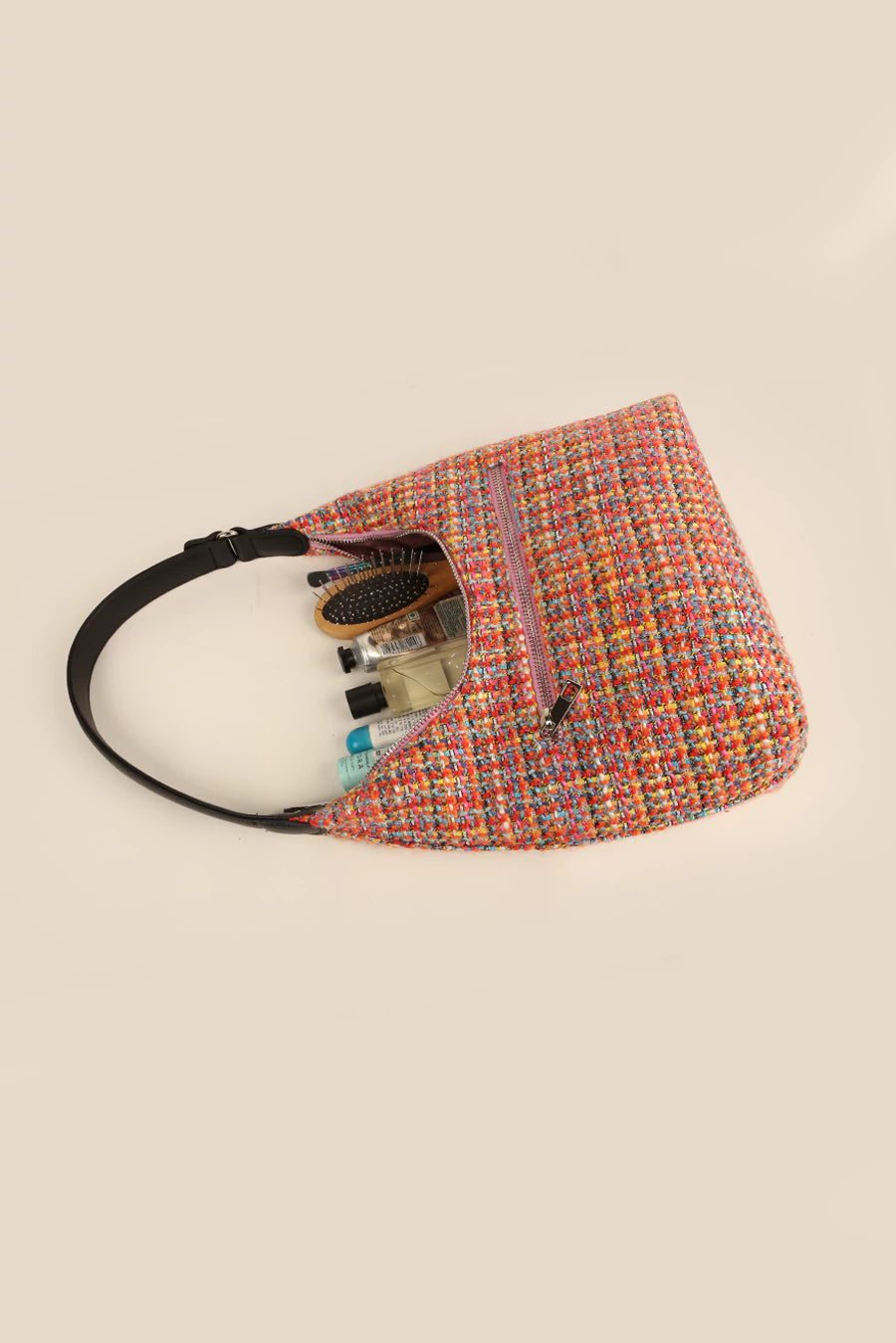 Katie Medium Shoulder Bag Handloom Ditsy Lifestyle
