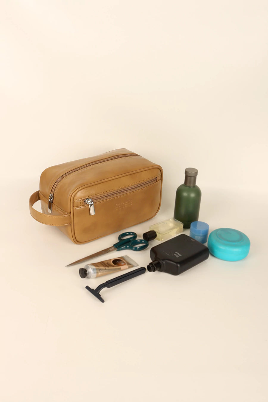 Hurst Vegan Leather Men Toiletry Bag Tortilla Lifestyle
