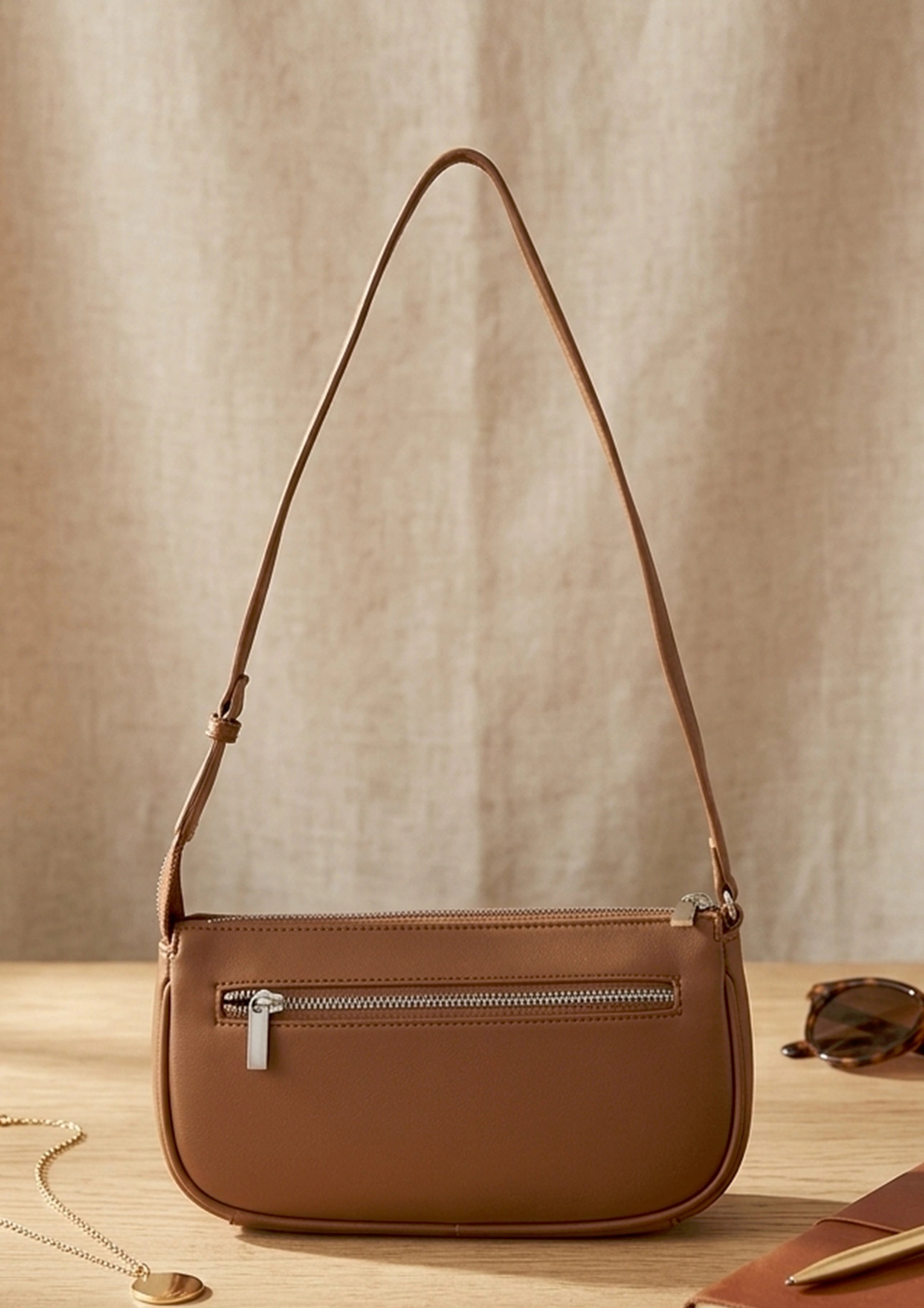 Daily Sling Vegan leather Shoulder Bag