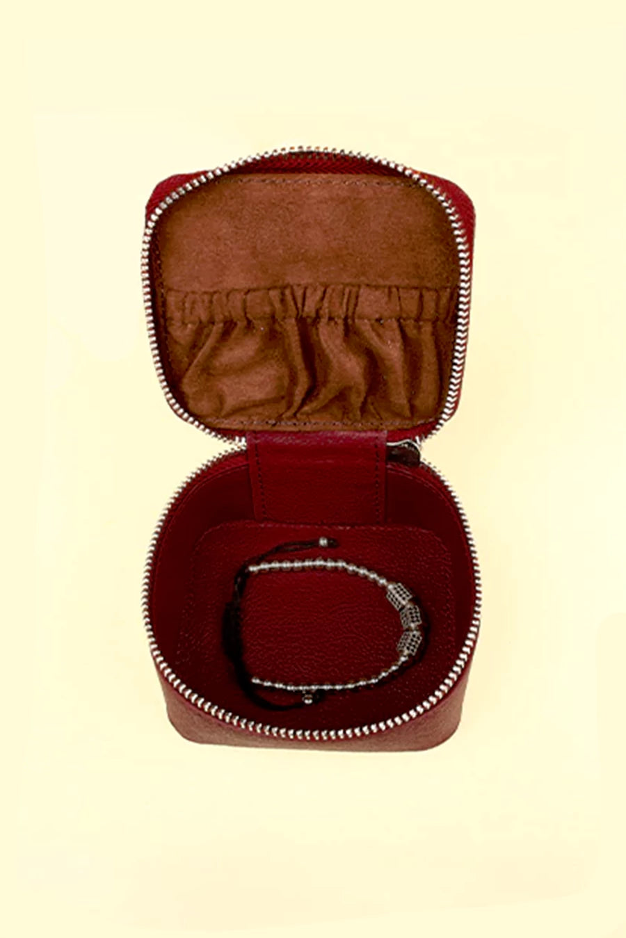 Vegan Square jewellery case pomegranate open