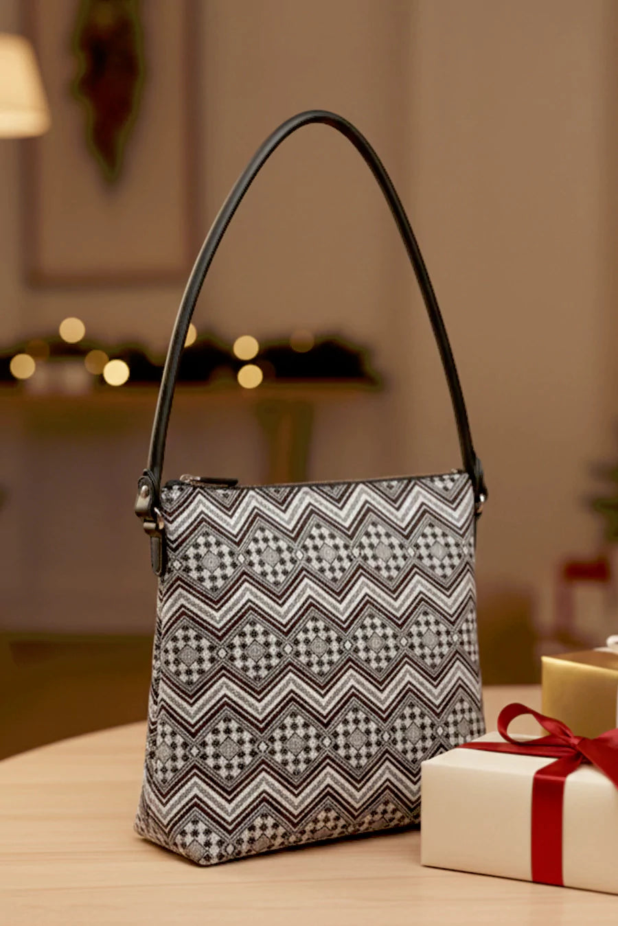 Stella Handloom Shoulder Bag THE HOUSE OF GANGES