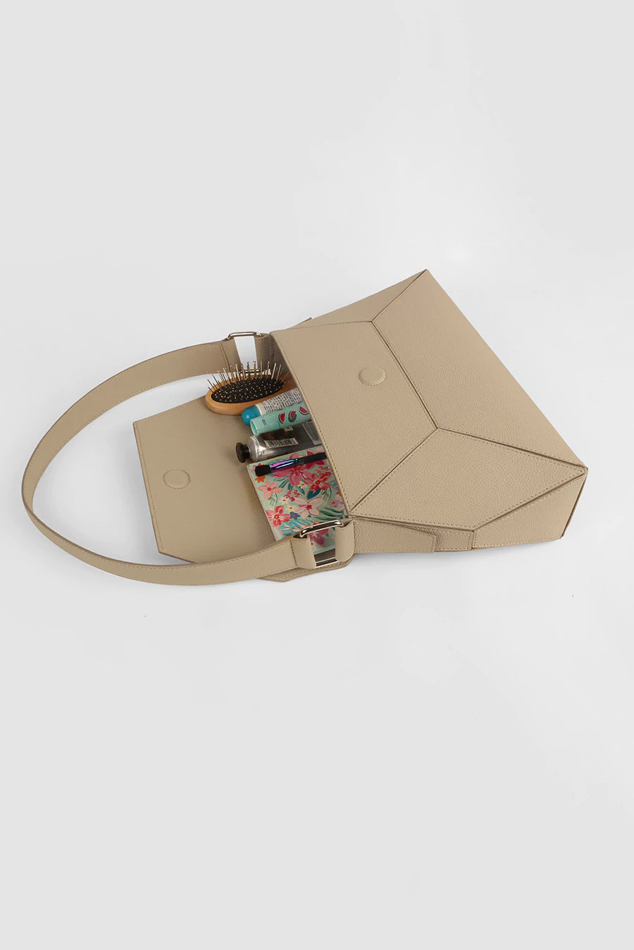 Hazel Vegan Leather Handbag THE HOUSE OF GANGES