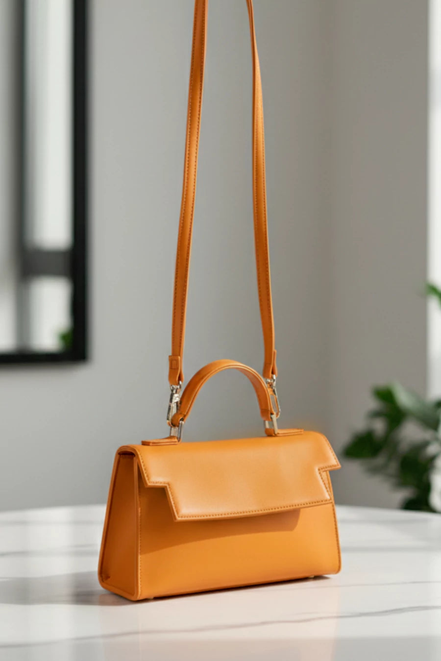 Megan Handbag Vegan Leather THE HOUSE OF GANGES