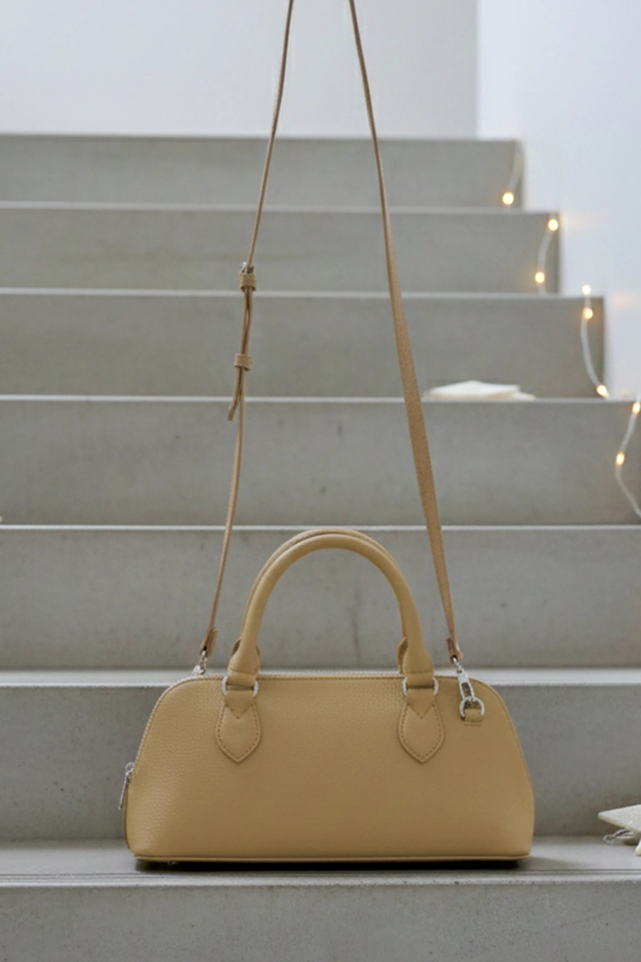 Everly Vegan Leather Handbag THE HOUSE OF GANGES