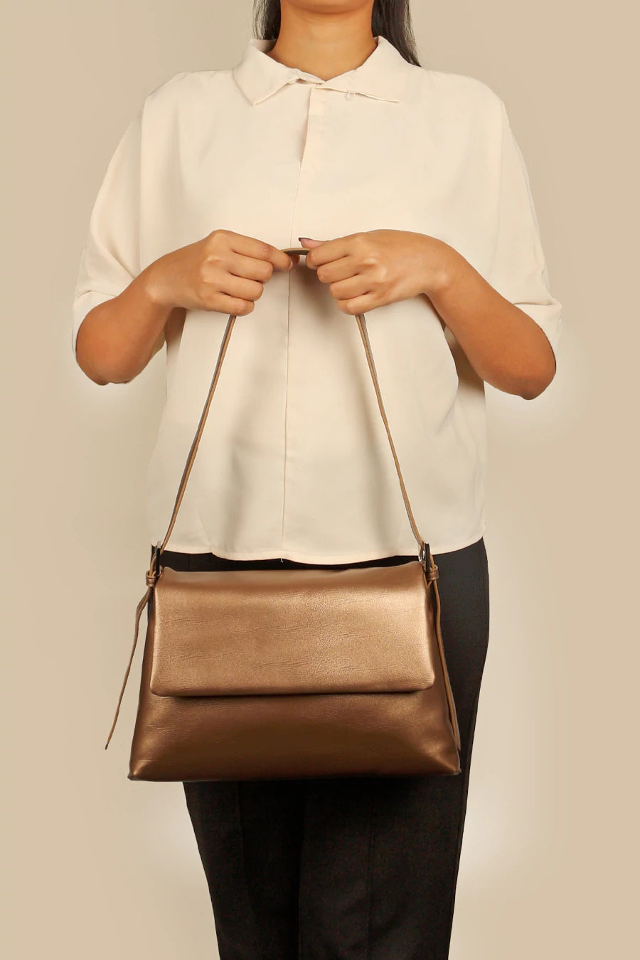 Maeve Cruelty Free Women Party Wear Shoulder Bag Sepia Model 5