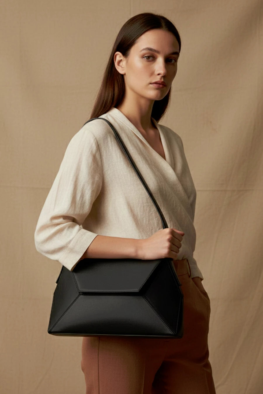 Hazel Vegan Leather Handbag THE HOUSE OF GANGES
