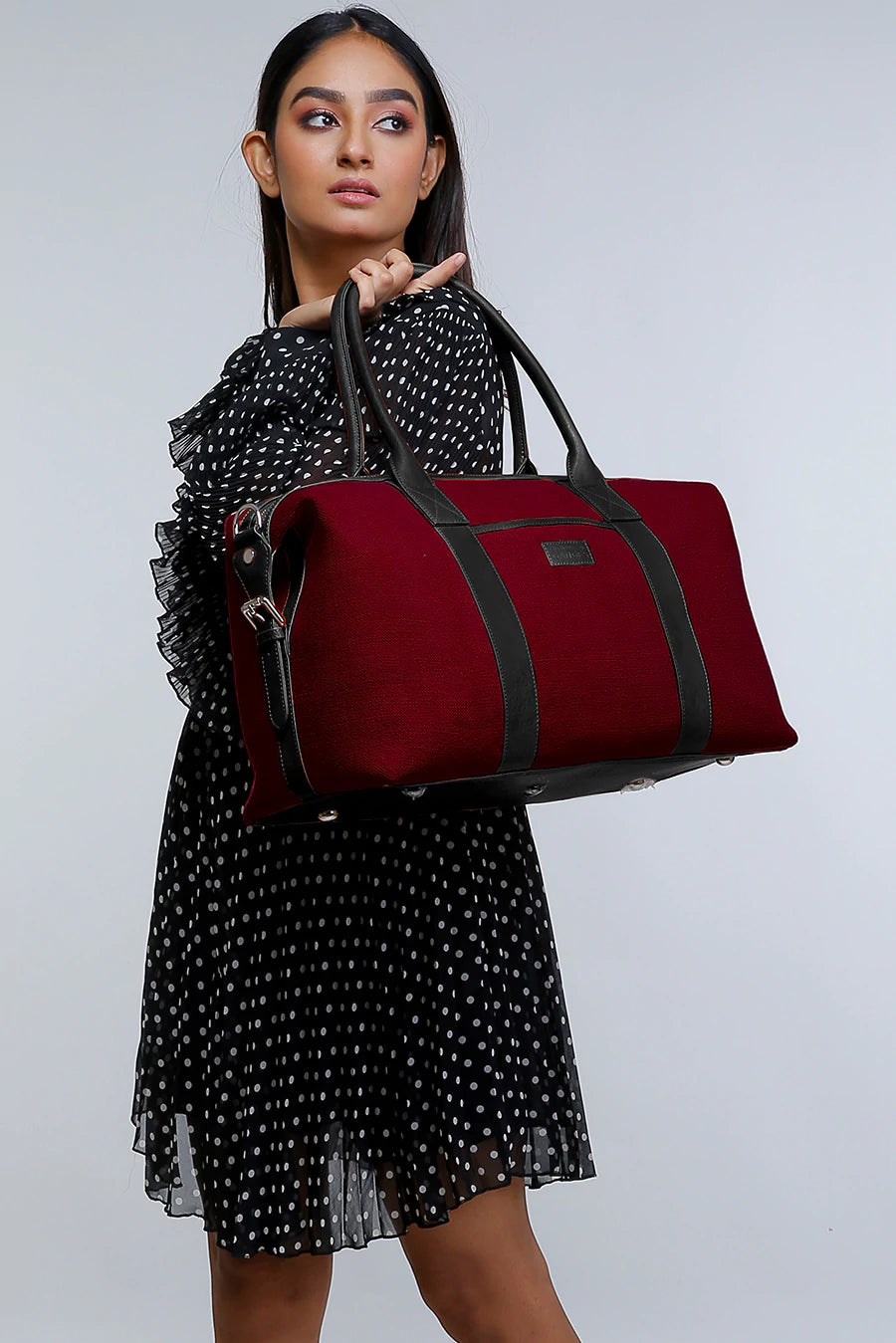 Joey Large Soft Jute Duffle Bag For Women THE HOUSE OF GANGES