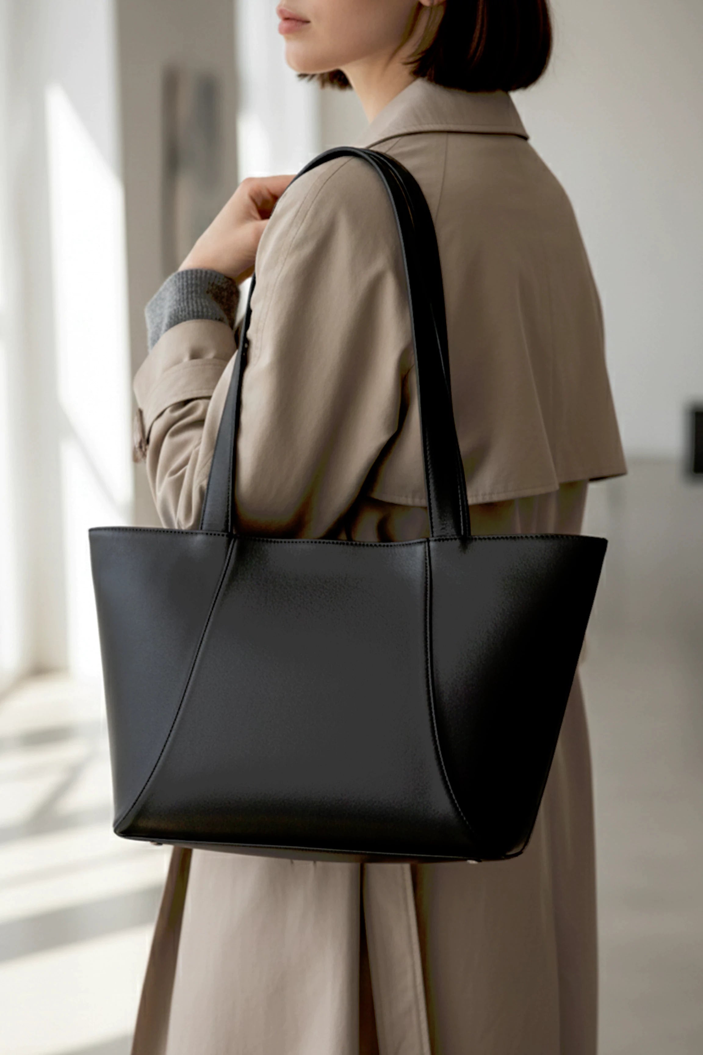 June Vegan Leather Tote Bag THE HOUSE OF GANGES