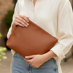 Slindon Medium Vegan Leather Toiletry Pouch THE HOUSE OF GANGES