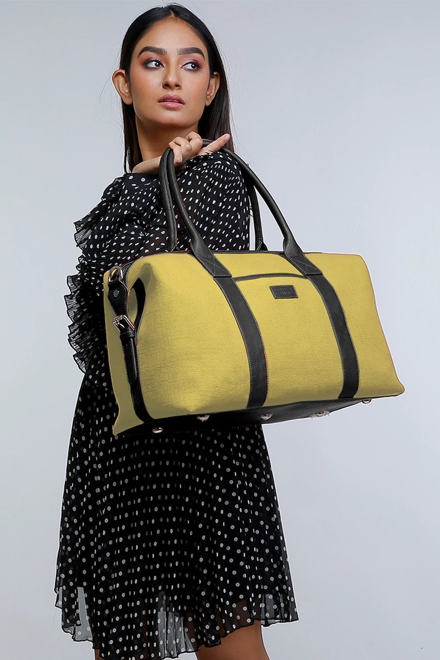 Joey Large Soft Jute Duffle Bag For Women THE HOUSE OF GANGES