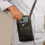 Vegan Leather Vertical Mobile Bag Vanta Black Model 1