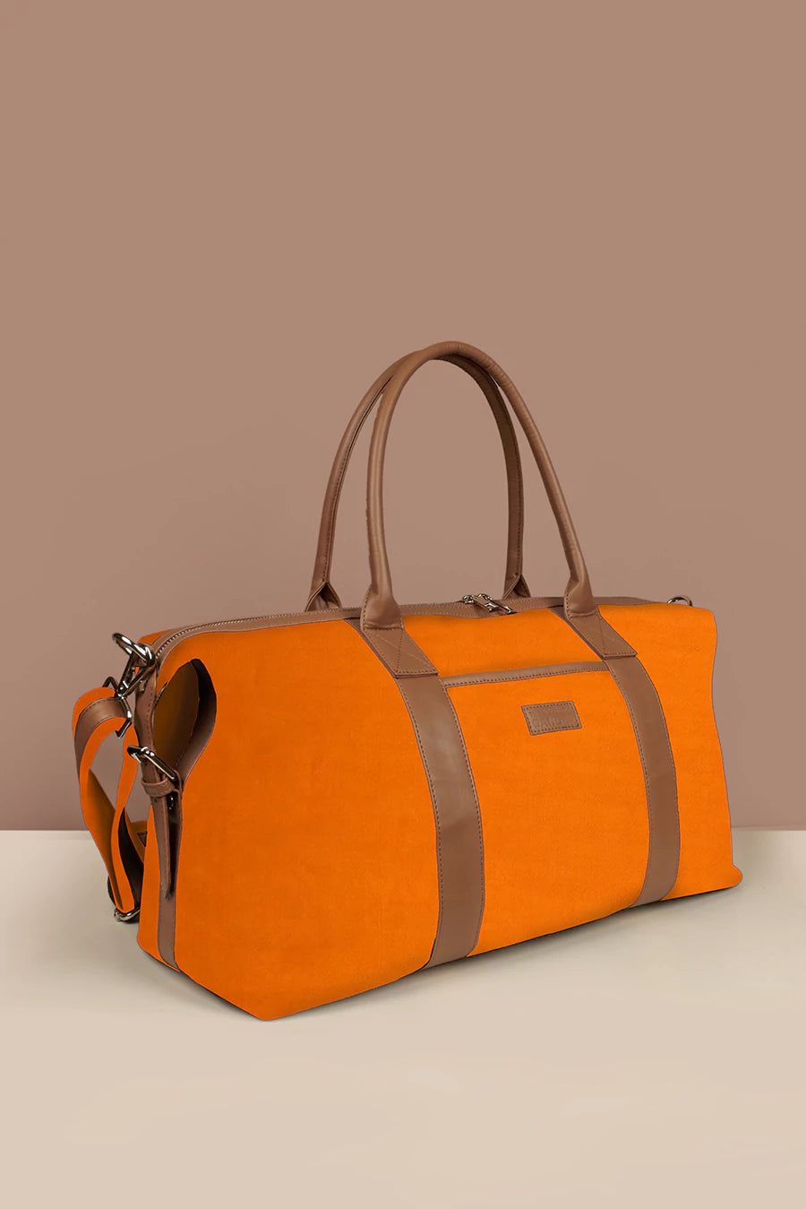 Joey soft jute travel luggage bag men mandarin L1