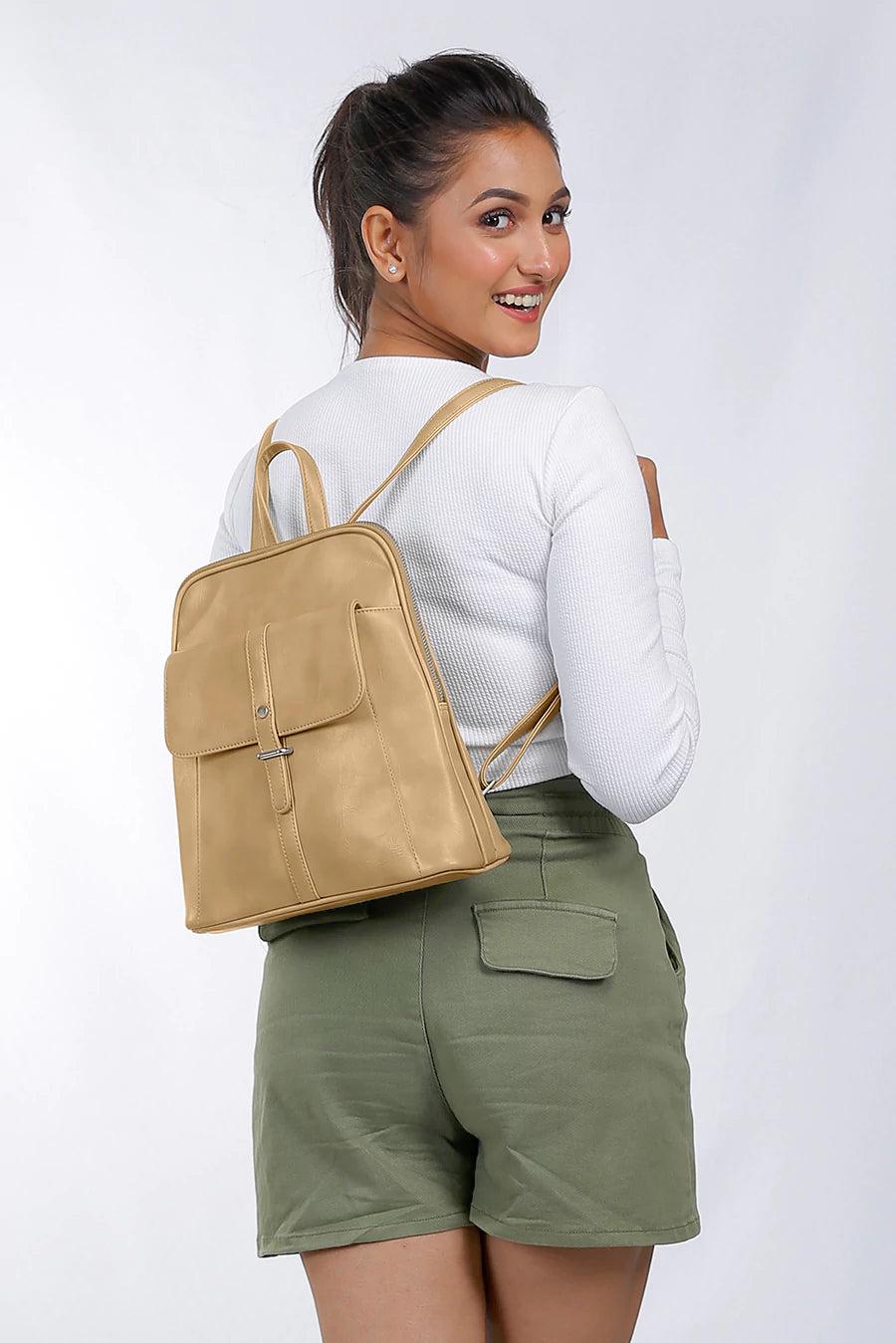 Doric Vegan Everyday Backpack women Buttermilk M6
